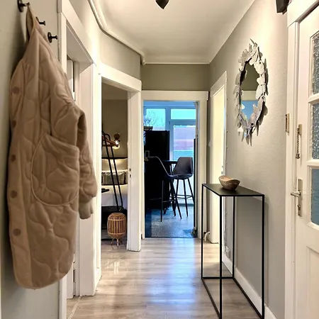 Gemuetlich Fuer 5 Pers 20 Min Zur Perlebucht *