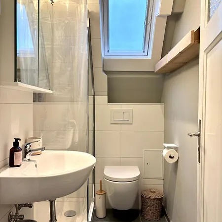 Gemuetlich Fuer 5 Pers 20 Min Zur Perlebucht *